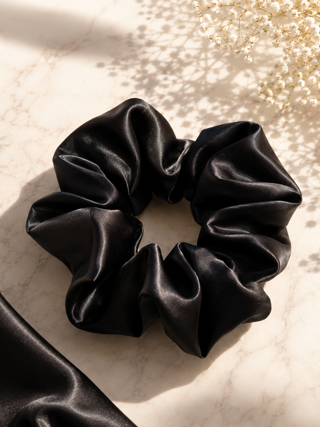 Noir Cloud Tie