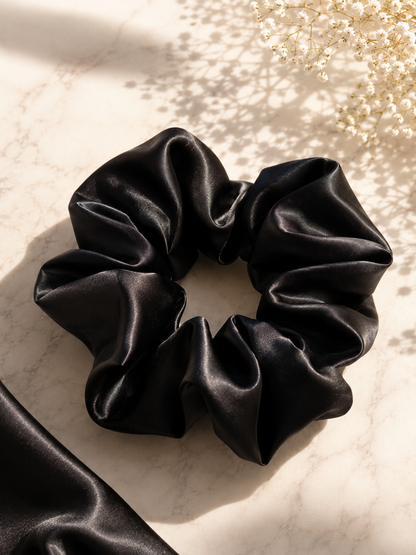Noir Cloud Tie
