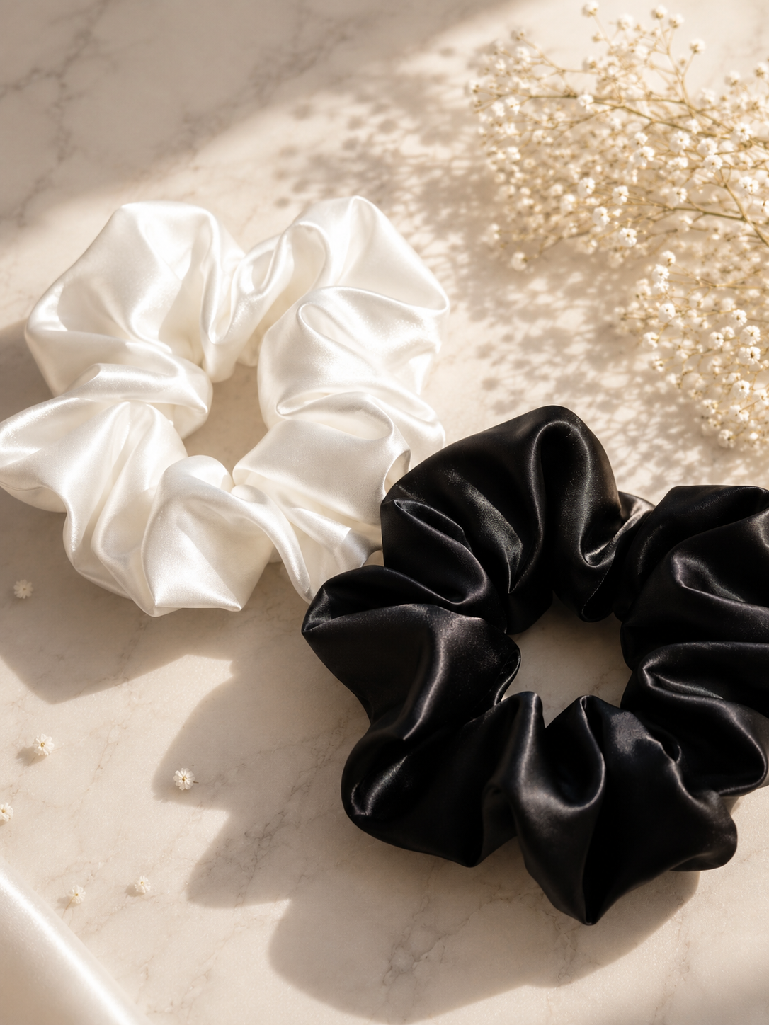Noir Cloud Tie